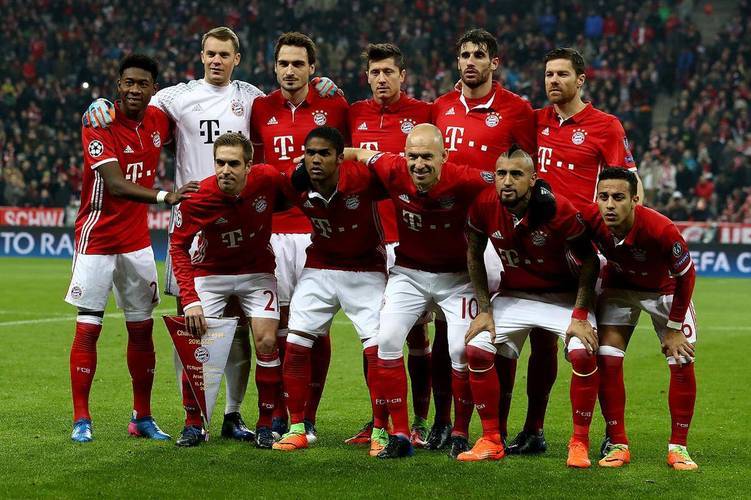 德甲巅峰对决：莱红牛主场阻击，拜仁能否提前加冕？