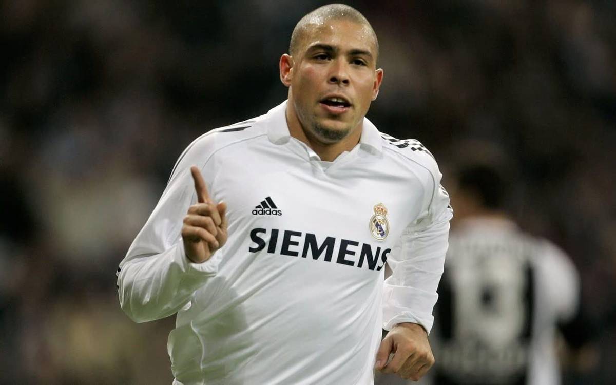 生涯无欧冠的六大球星，伊布、大罗上榜，一人三次决赛失利